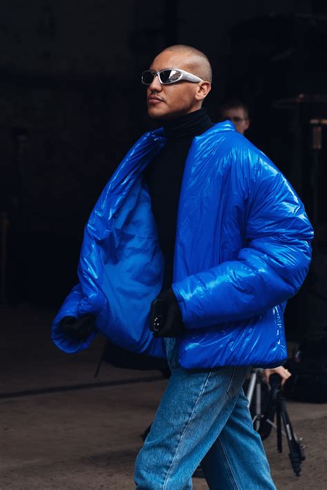 speedy sunnies at fashion week.